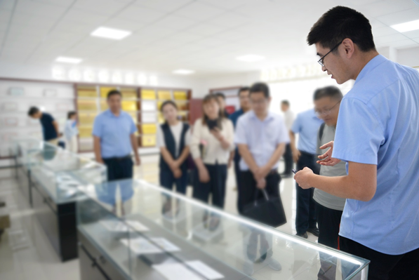 中文字幕乱码熟女人妻水蜜桃